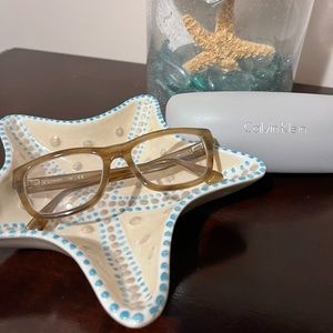 👓✨Calvin Klein Butterscotch Eyeglasses with cleaning cloth & case✨💕